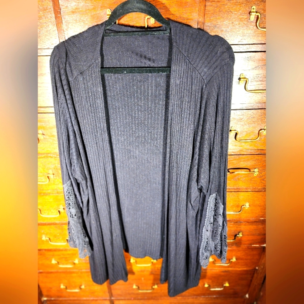 Black Cardigan with fancy sleeves